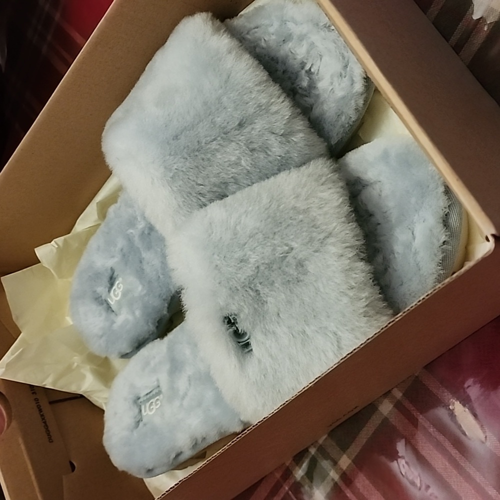 Ugg Cozetta slipper